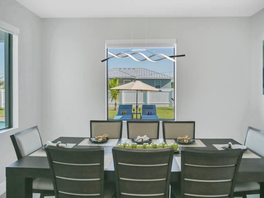 Casa Sevilla, Heated Pool, Sleeps 9, 4B3B Κέιπ Κόραλ Εξωτερικό φωτογραφία