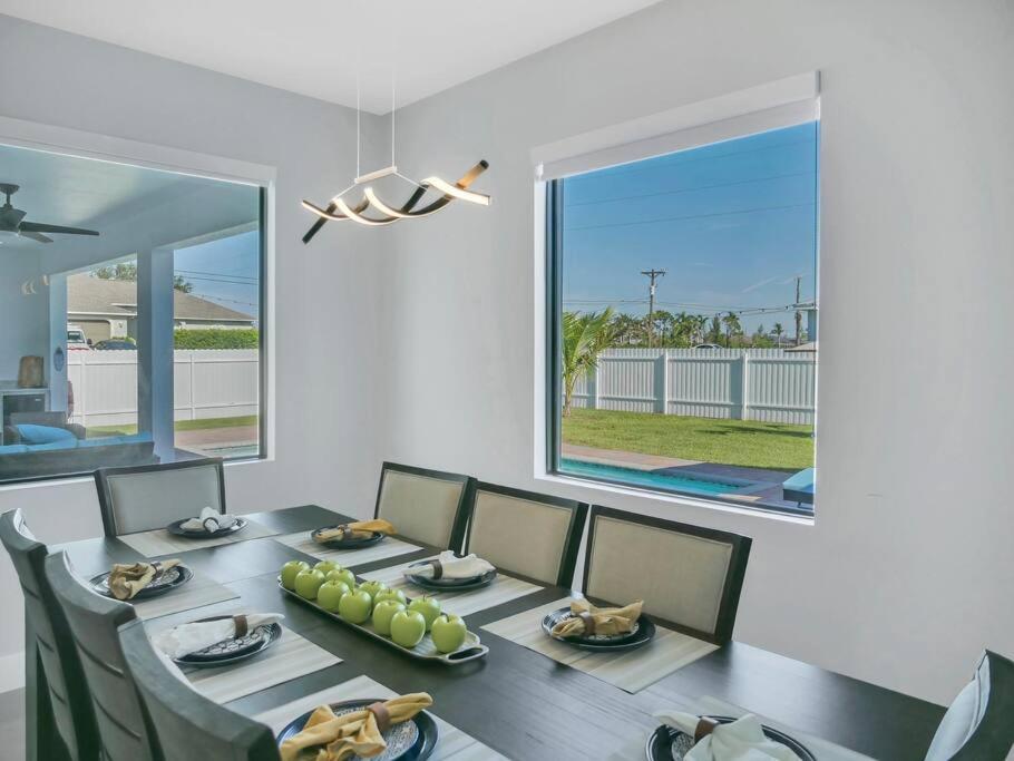 Casa Sevilla, Heated Pool, Sleeps 9, 4B3B Κέιπ Κόραλ Εξωτερικό φωτογραφία