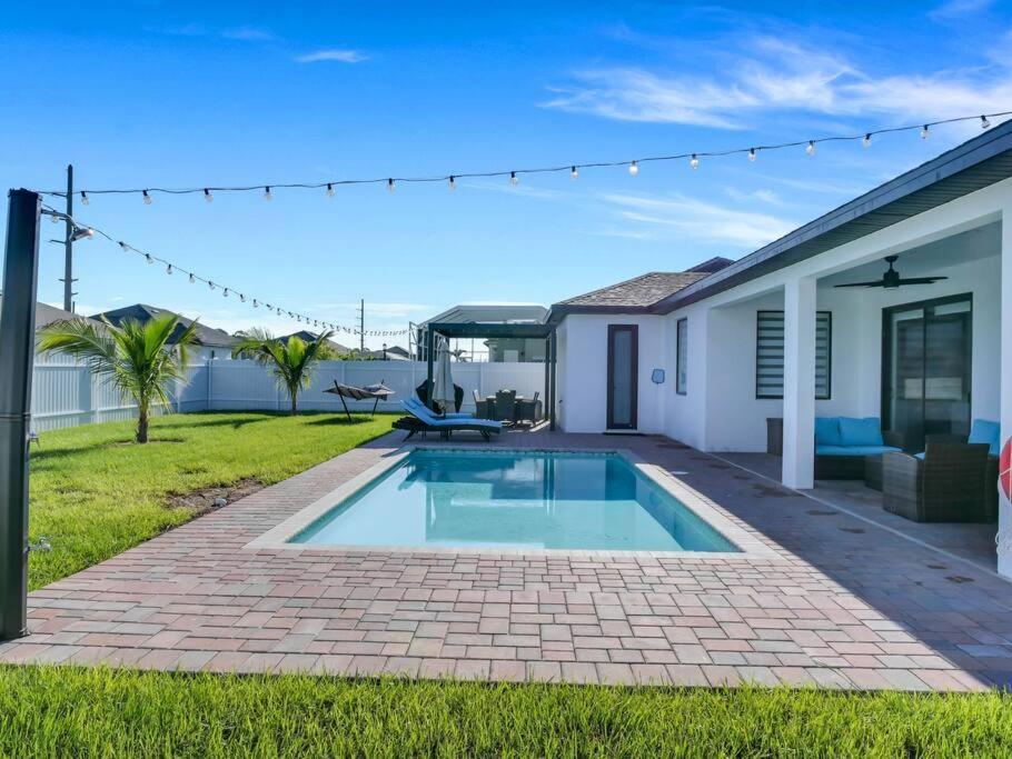 Casa Sevilla, Heated Pool, Sleeps 9, 4B3B Κέιπ Κόραλ Εξωτερικό φωτογραφία